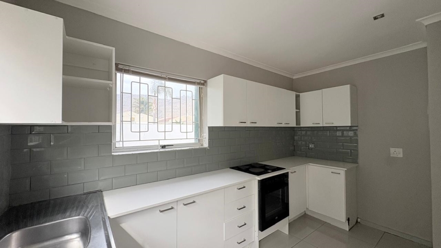To Let 2 Bedroom Property for Rent in Kirstenhof Western Cape